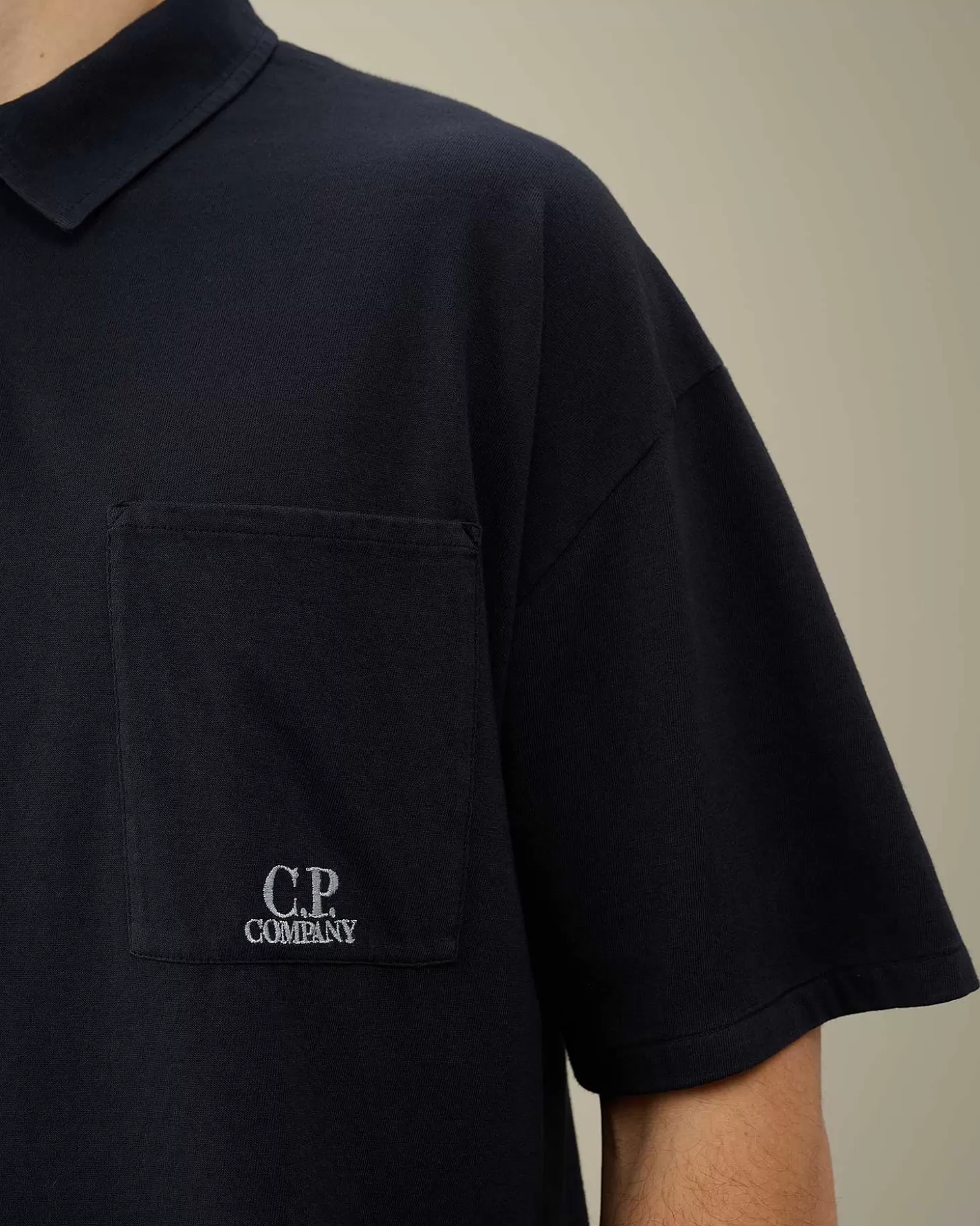201_jersey_boxy_polo_shirt_4.webp Homme C.P. Company T-Shirts Et Polos^20/1 Jersey Boxy Polo Shirt