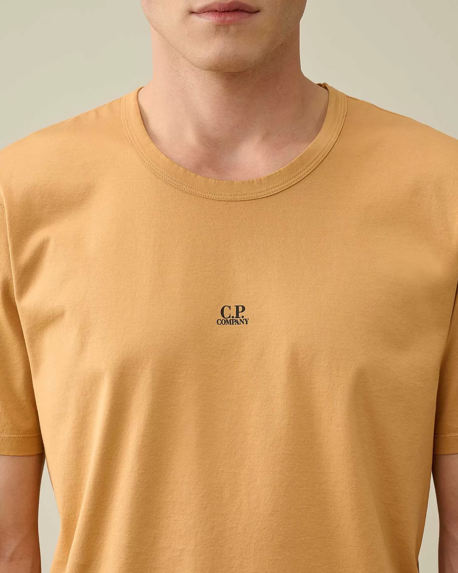 702_mercerized_jersey_logo_tshirt_4-1.webp Homme C.P. Company T-Shirts Et Polos^70/2 Mercerized Jersey Logo T-Shirt