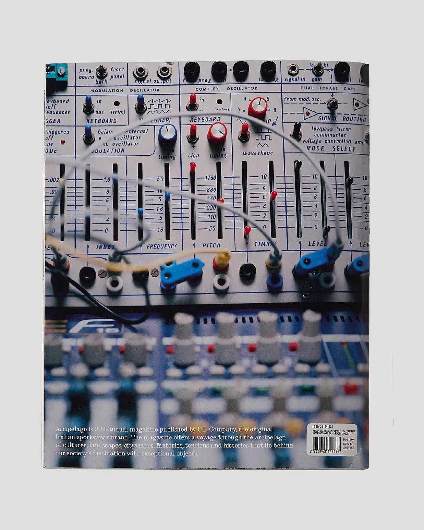 arcipelago_by_cp_company__issue_02_8.webp Homme C.P. Company Arcipelago^Arcipelago By - Issue 02