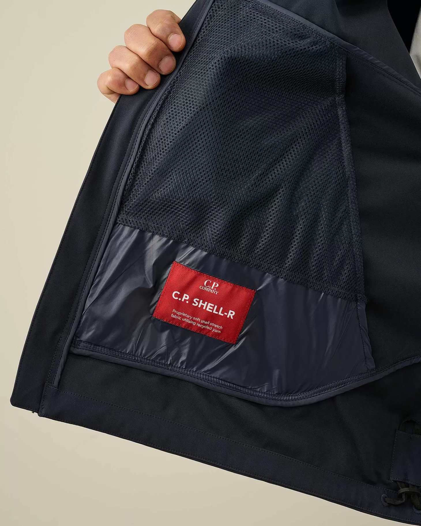 cp_shellr_bomber_jacket_6-2.webp Homme C.P. Company Vestes Et Manteaux^C.P. Shell-R Bomber Jacket