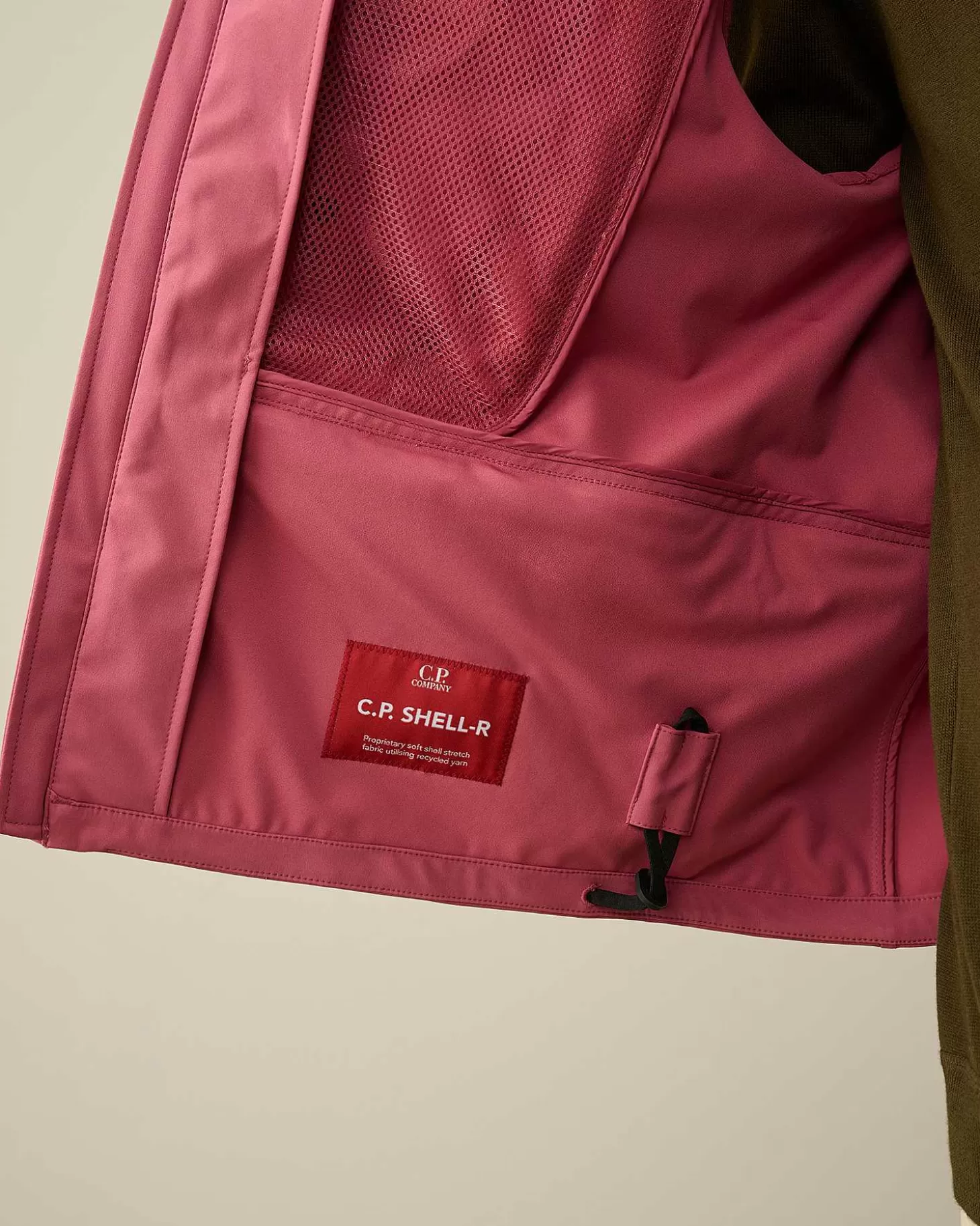 cp_shellr_utility_vest_6.webp Homme C.P. Company Vestes Et Manteaux^C.P. Shell-R Utility Vest