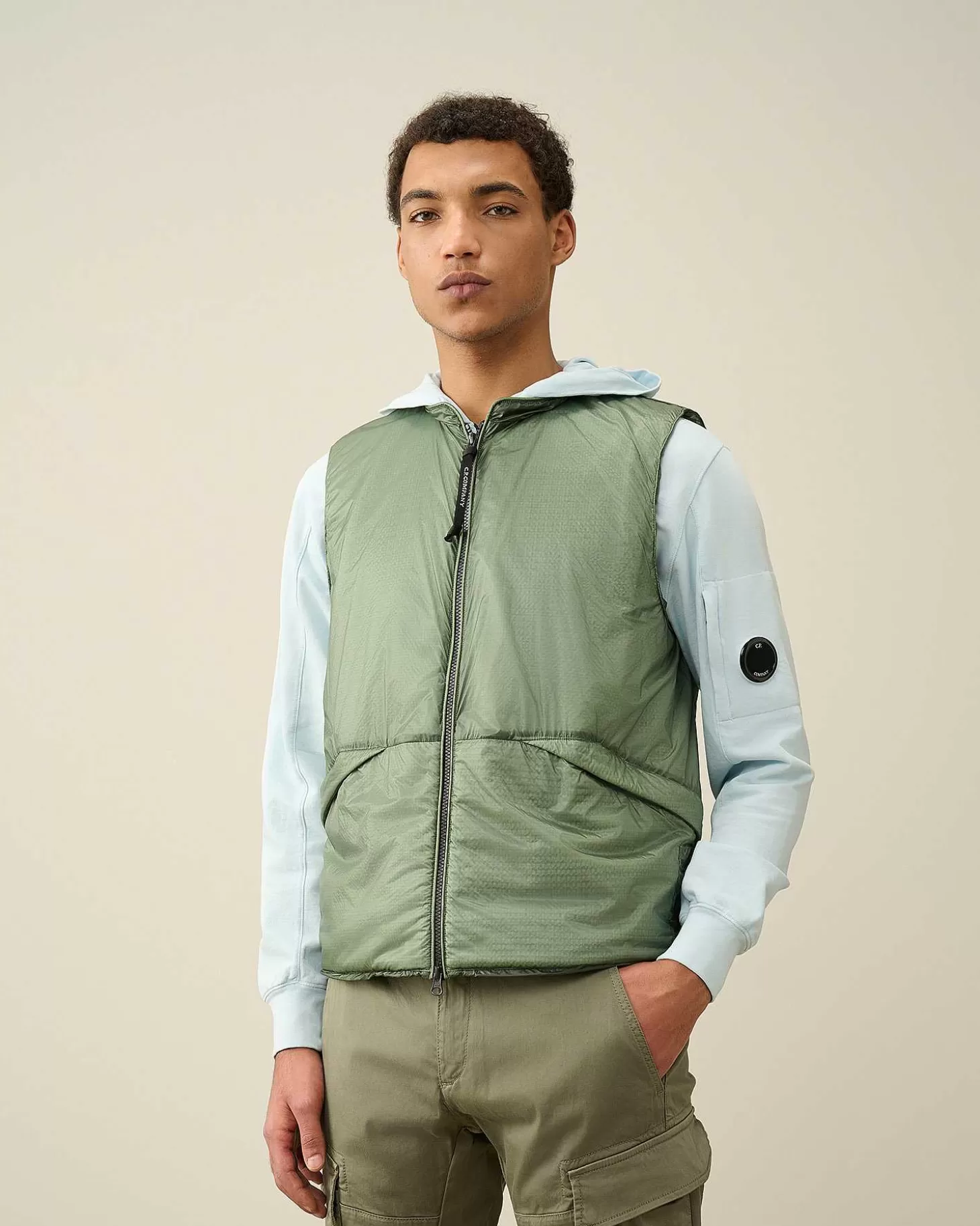 nada_shell_vest_2-2.webp Homme C.P. Company Vestes Et Manteaux^Nada Shell Vest