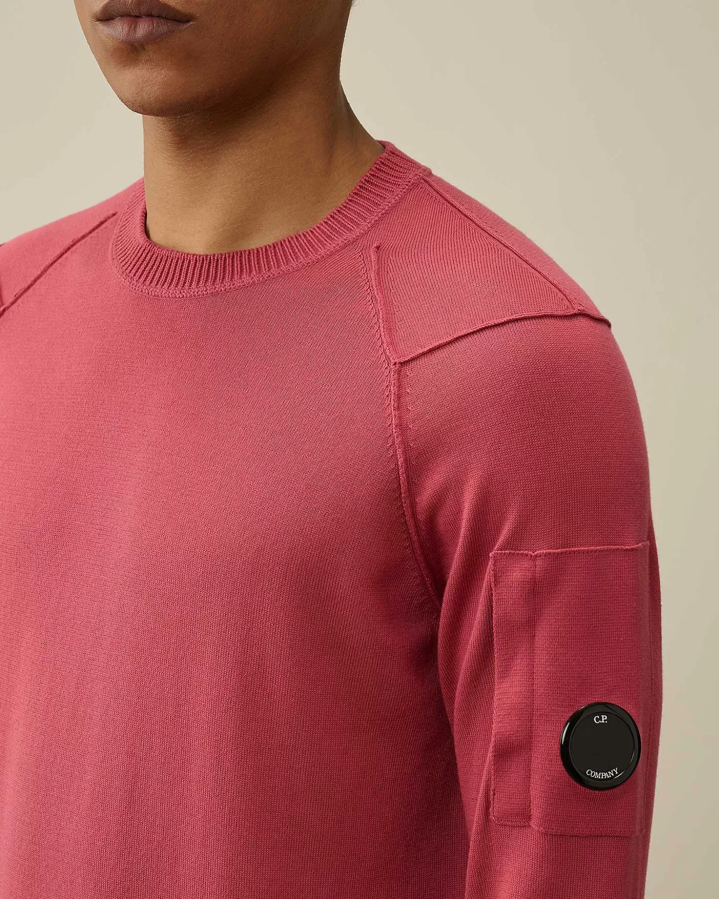 sea_island_lens_knit_4-5.webp Homme C.P. Company Pulls^Sea Island Lens Knit